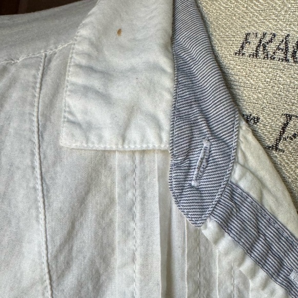 GAP Medium Tux Popover Button Down Shirt - Picture 8 of 8